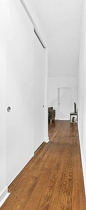 5th image of 235 E 51st St APT 3A