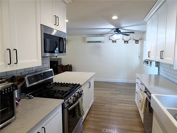 2nd image of 89 Glen Cir