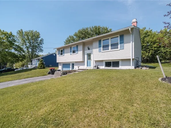 119 Hawthorne Way, Chittenango, NY 13037