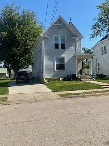 465 N Court St — Photo 1