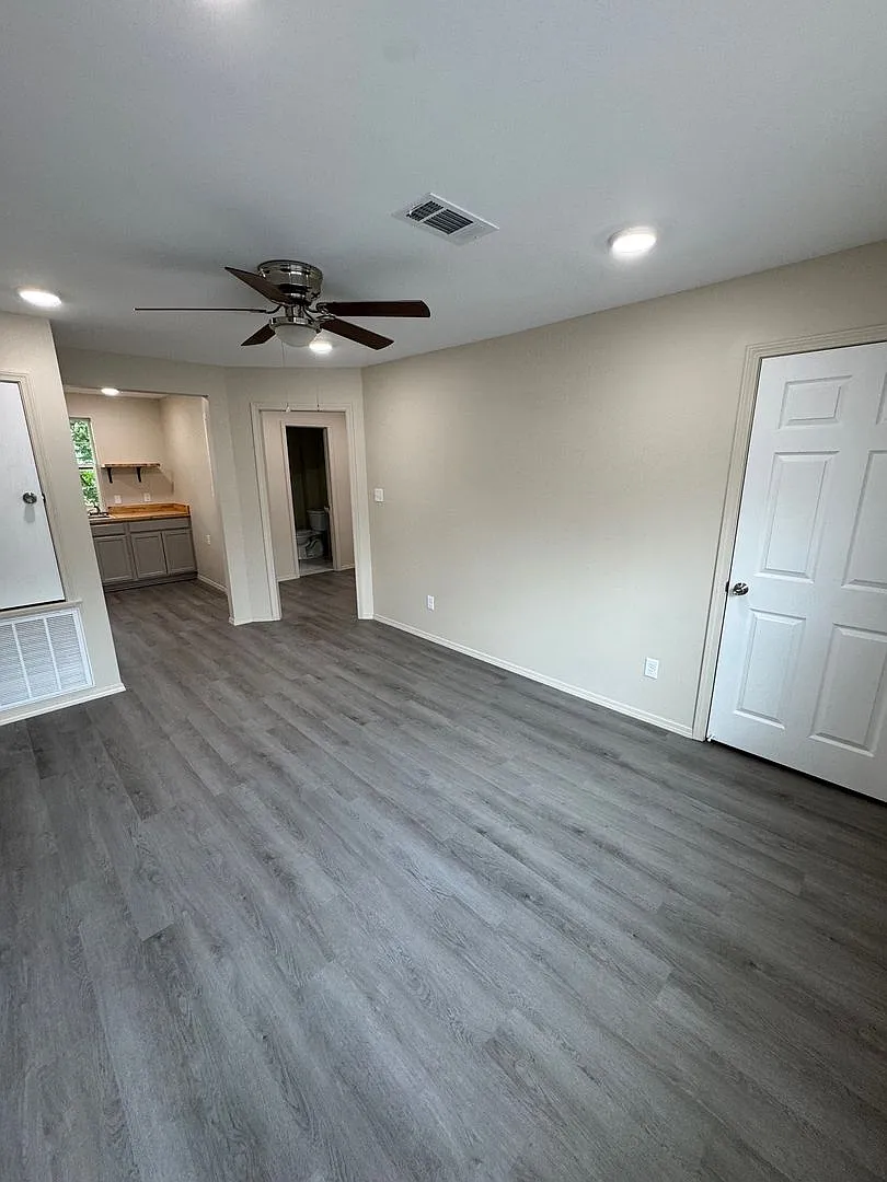 1224 School Street Unit A and B — Photo 3