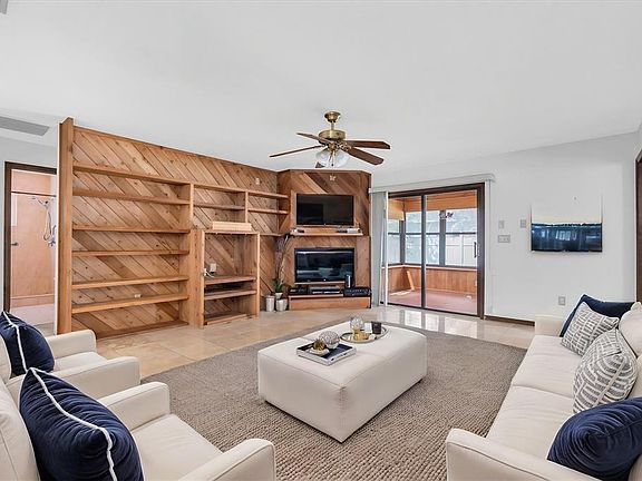 3rd image of 3405 Brian Rd S