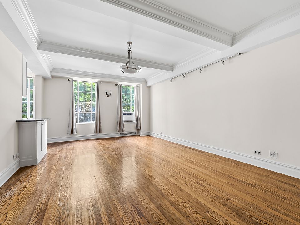 1st image of 333 W 56th St APT 3C