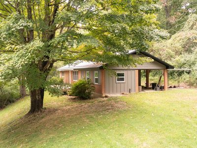85 Little Paws Ln, Buchanan, VA, 24066