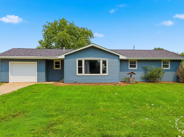 165 E 2740s Rd, Kankakee, IL 60901