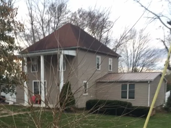 303 S Massachusetts Ave, Wellston, OH 45692