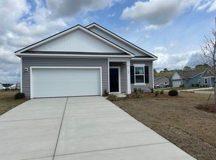 700 Huelva St, Loris, SC 29569