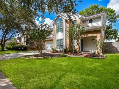 3030 Great Lakes Ave, Sugar Land, TX, 77479