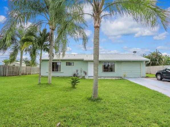 2342 SE Rainier Road, Port St Lucie, FL 34952