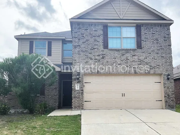 917 1st St, Sanger, TX 76266