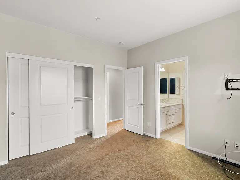 12 Zabila St — Photo 21