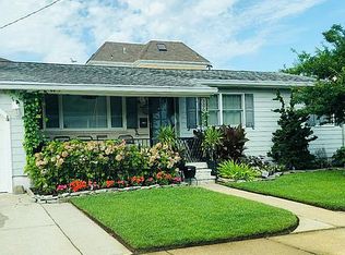 306 N Cambridge Ave, Ventnor, NJ 08406