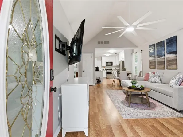 2667 Pilgrim Mill Rd, Cumming, GA 30041