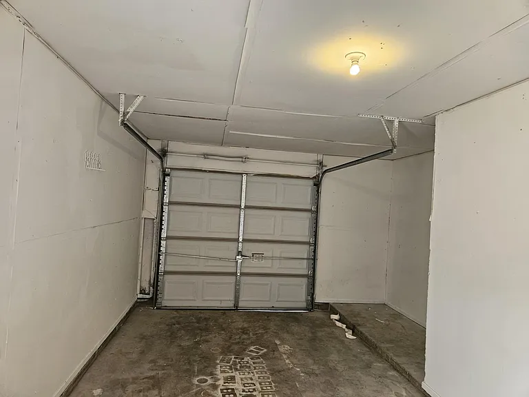 805 Lexington Rd #B — Photo 10