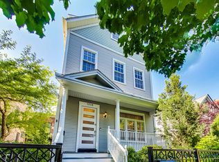 1318 W Wellington Ave, Chicago, IL 60657