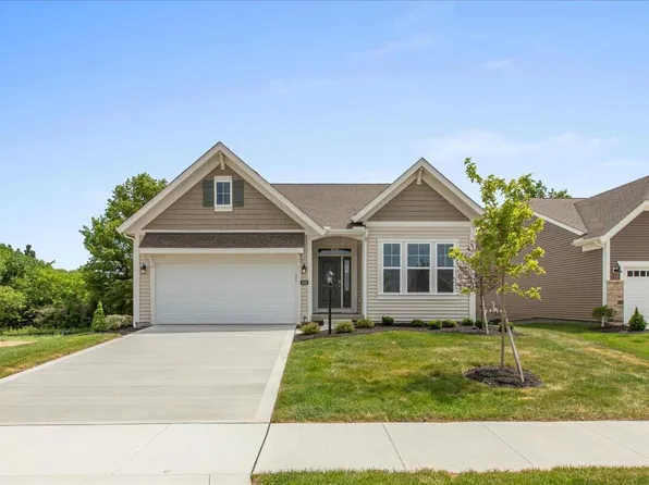 1692 Skyview Dr, Marysville, OH 43040