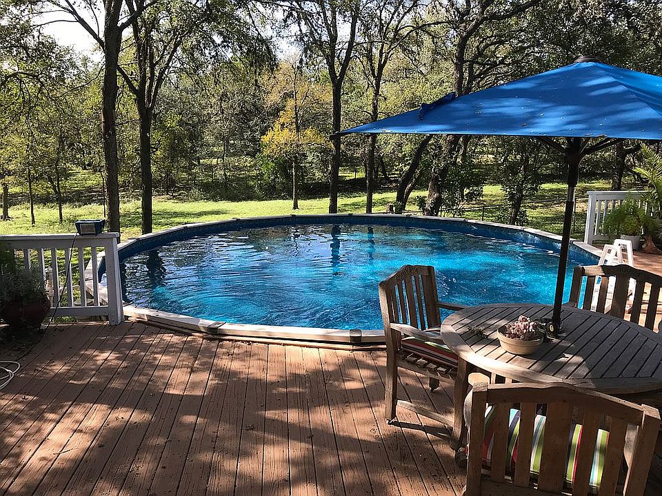 1st image of 305 Village West Dr