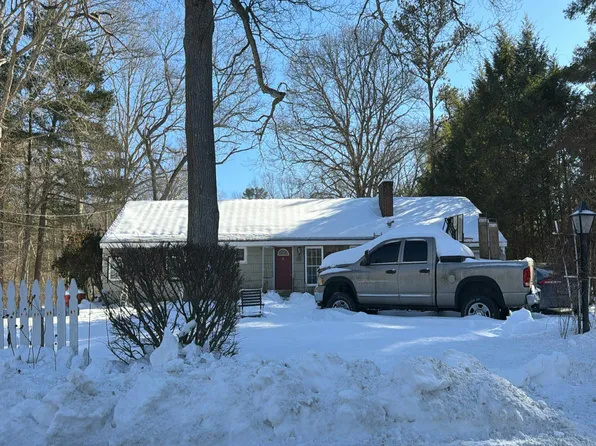 148 Snake Meadow Rd, Killingly, CT 06239