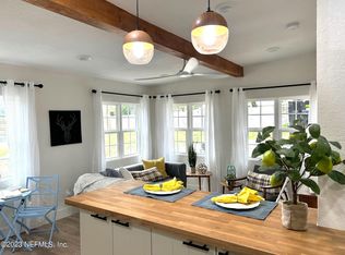 8054 Graff Ln, Jacksonville, FL 32221