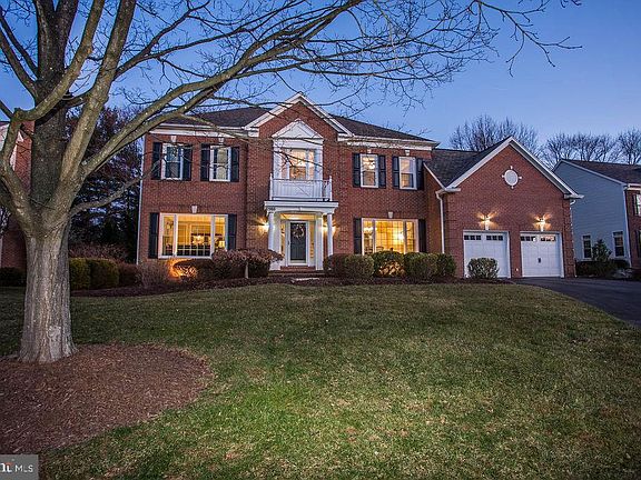 2nd image of 2860 Franklin Oaks Dr