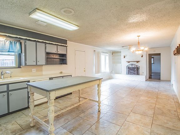 4th image of 5016 15th St