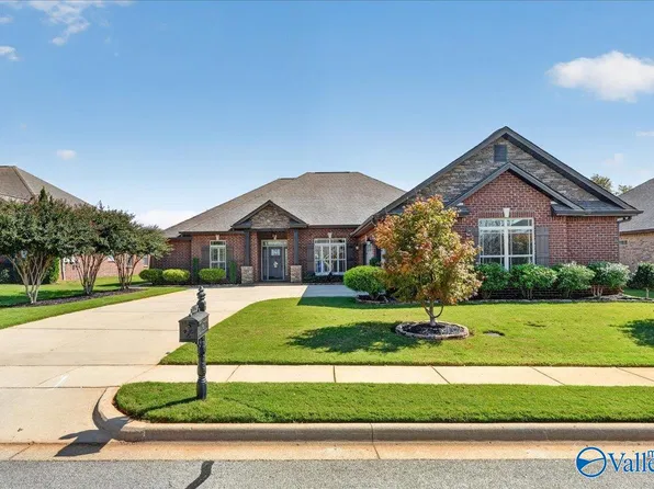 116 Walnut Cove Blvd SW, Huntsville, AL 35824