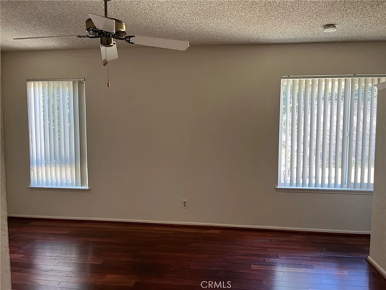 11875 Wyeth Dr — Photo 9