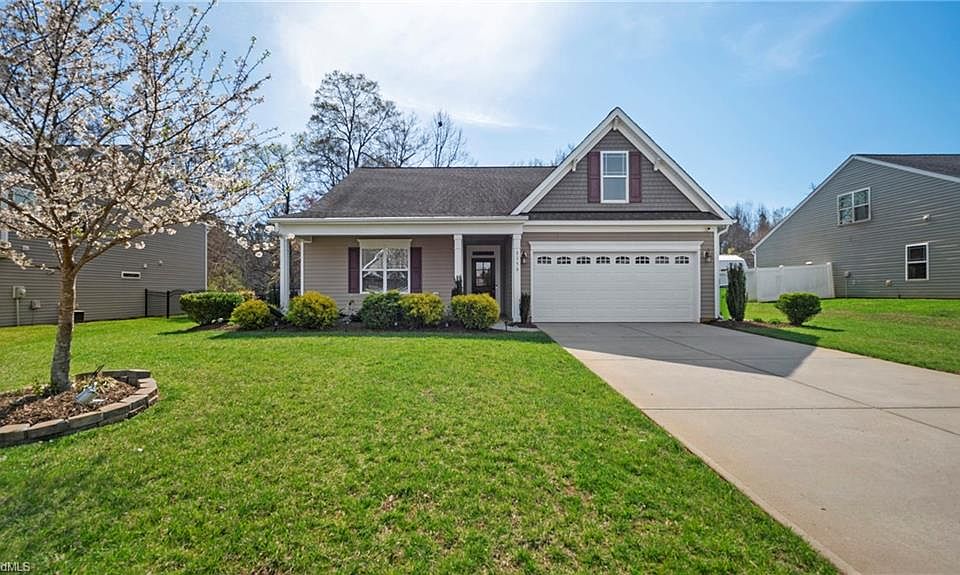 1st image of 3159 Perrin Dr