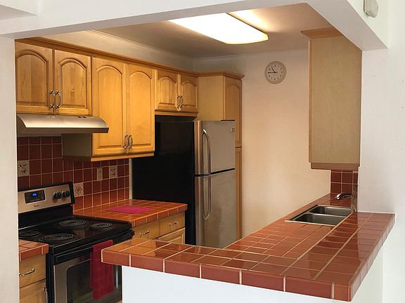 3rd image of 10367 N Kendall Dr APT E6