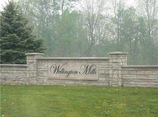 101 Barrington Dr, Hebron, OH 43025