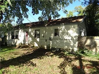 2nd image of 646 N 82nd Ter