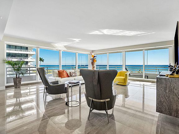 Home For Sale In Addison On The Ocean