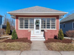 1125 Crooks St, Green Bay, WI 54301