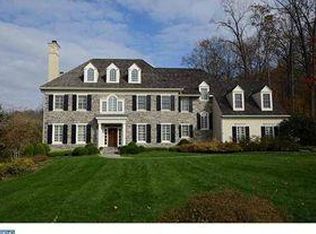 204 Carriage Ln, Newtown Square, PA 19073