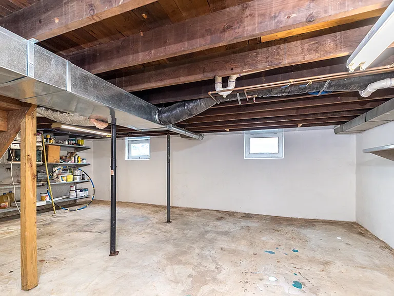 2477 Walnut St — Photo 56