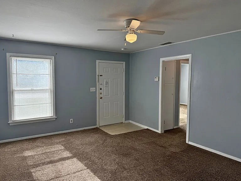 4326 Rhea Rd — Photo 3