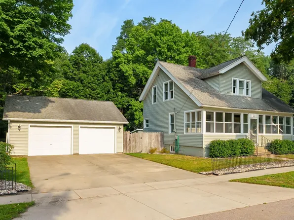 200 Highland Ave, Allegan, MI 49010
