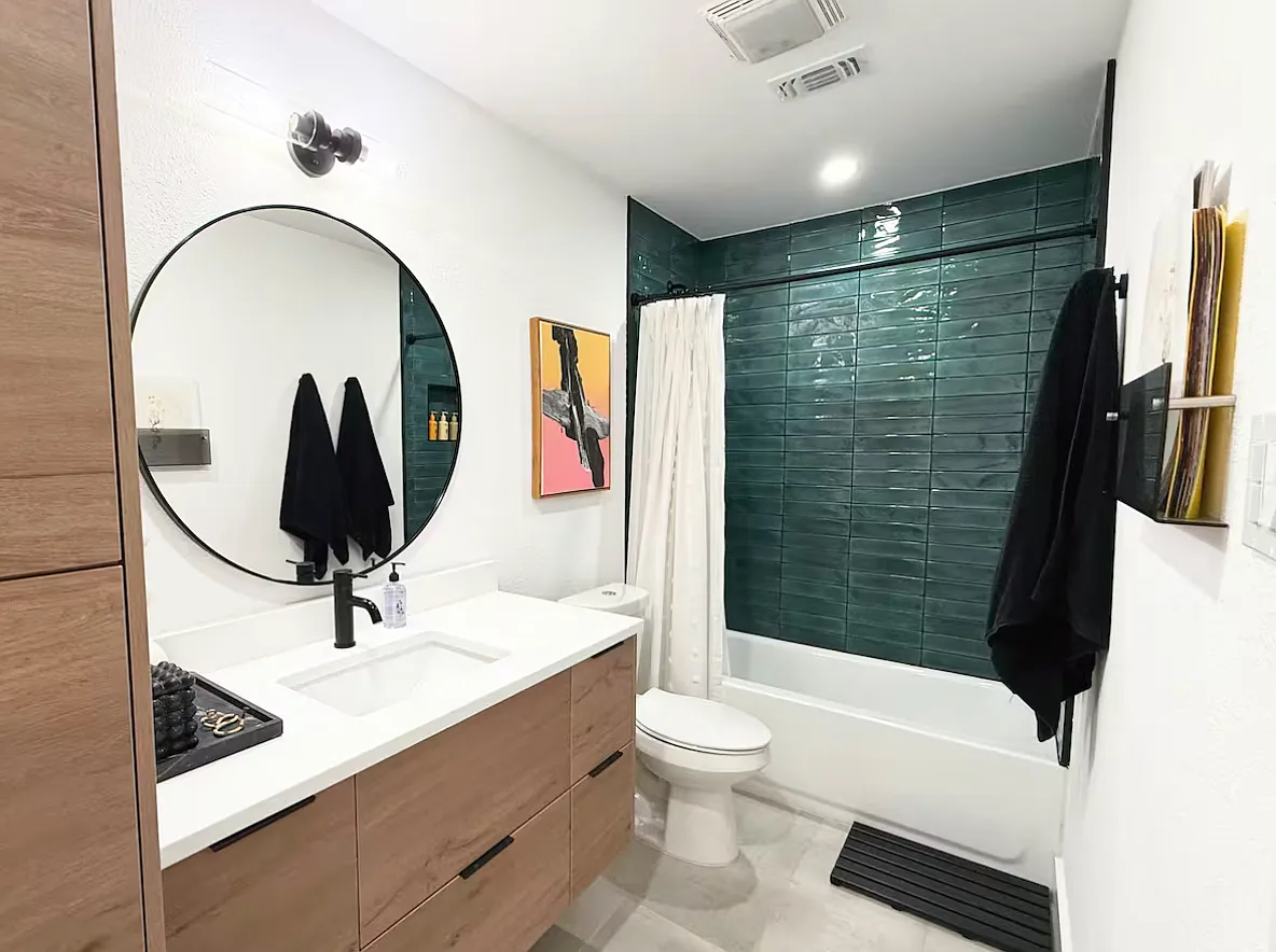 3 bed, 2000 sqft, $4,600 — Photo 4