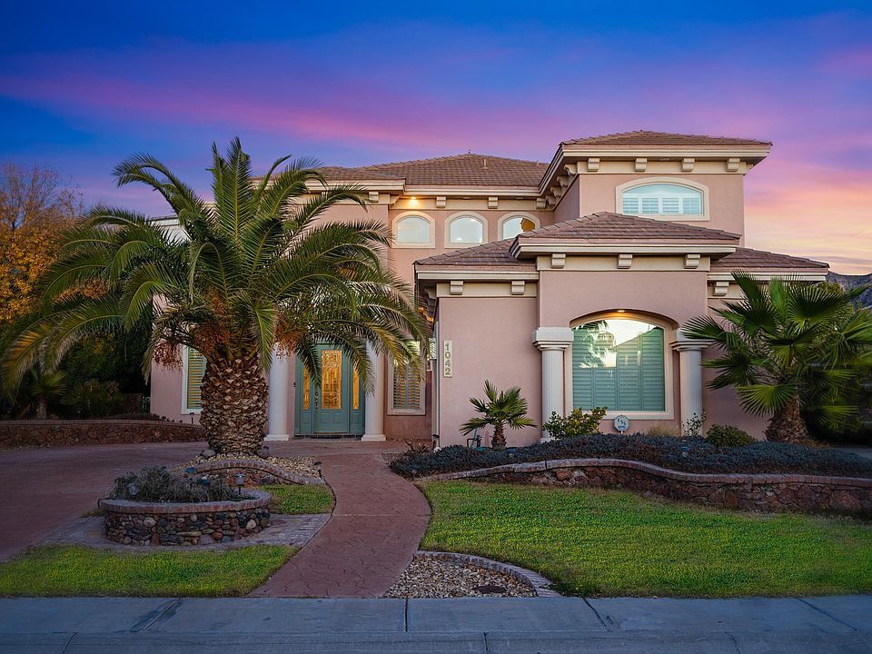 1st image of 1042 Calle Flor Pl