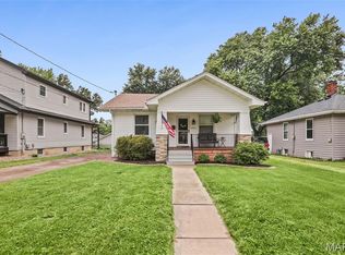 1321 Eberhart Ave, Edwardsville, IL 62025