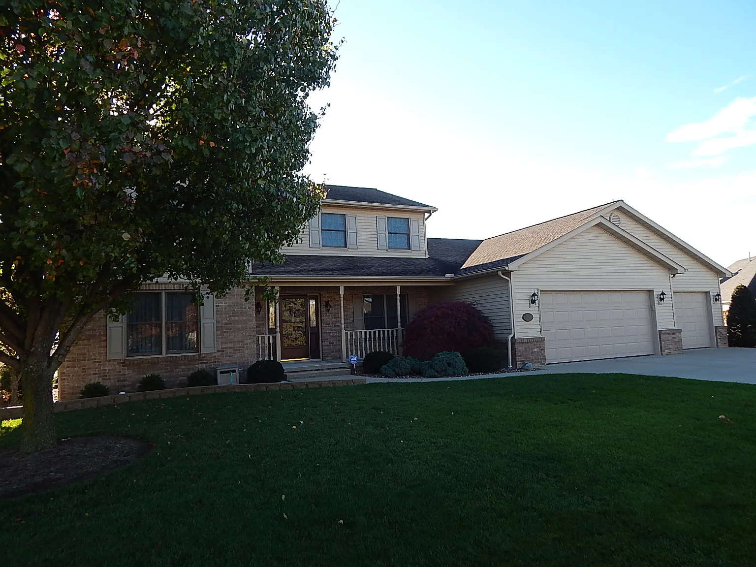 1100 Arrowhead Trl photo 1
