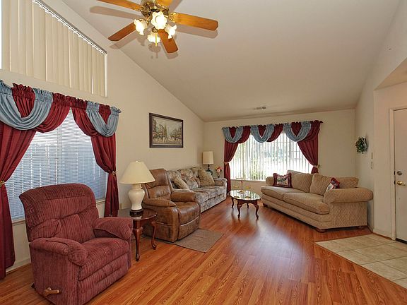 5th image of 658 Alamine Dr