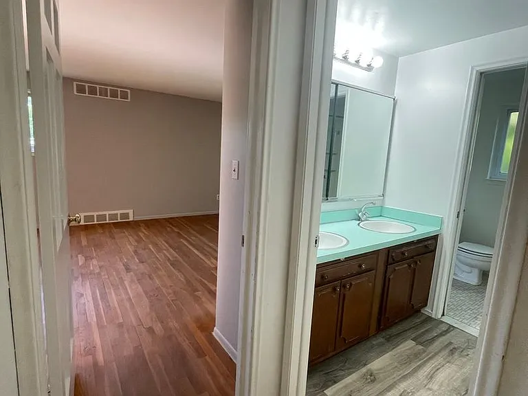 2163 Yorktown Dr — Photo 27