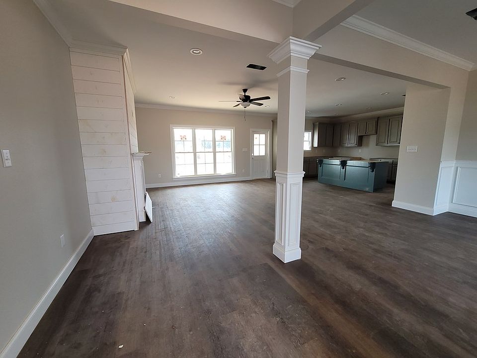 215 Hollister Dr, Leesburg, GA 31763 Zillow