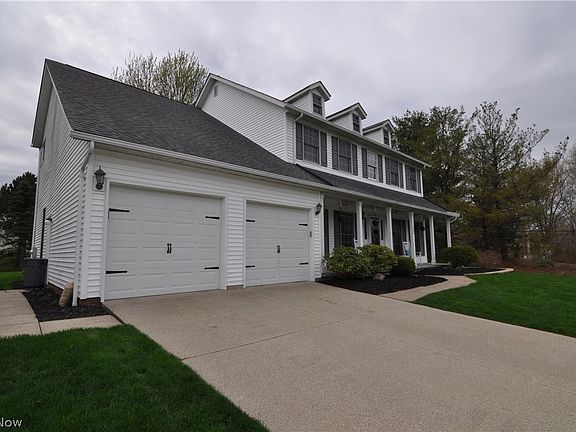 3rd image of 18006 Glen Cairn Way