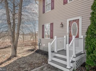 62 Red Bird Ln, Gettysburg, PA 17325