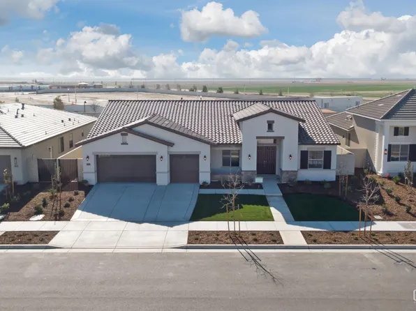 12813 Fairlawn Dr, Bakersfield, CA 93311