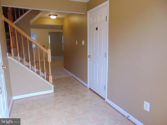 2nd image of 4519 Papillion Ct