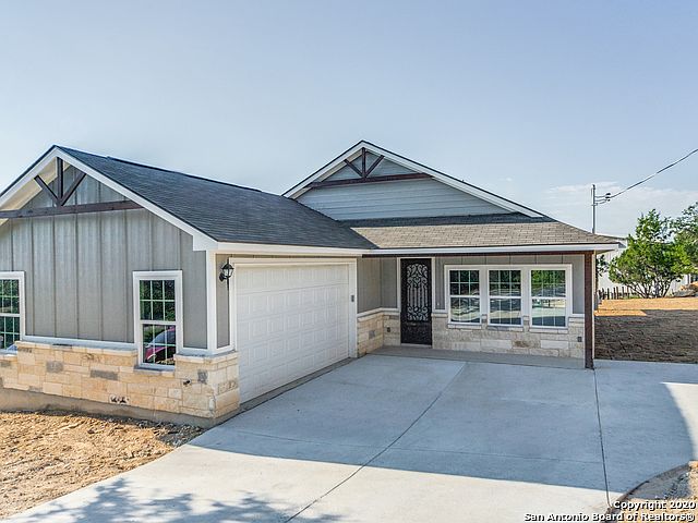 1st image of Park Dr #37