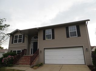 212 Liberty Xing, O Fallon, IL 62269